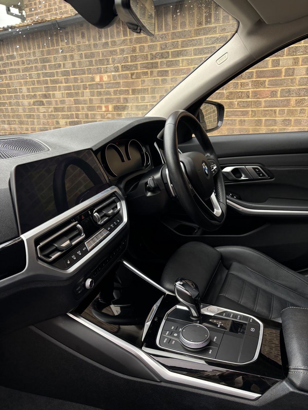 BMW cabin and console